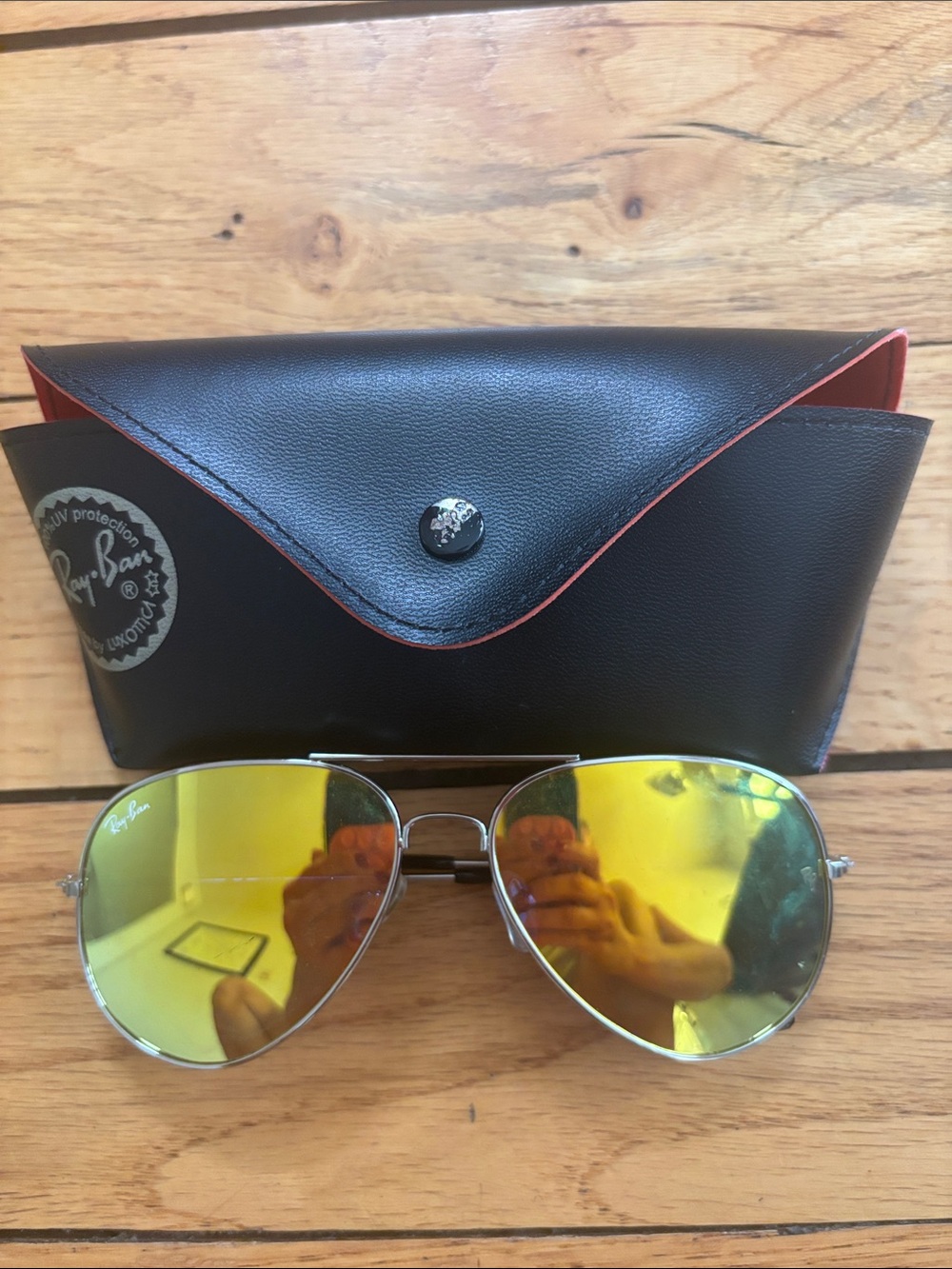 Men Ray-Bans